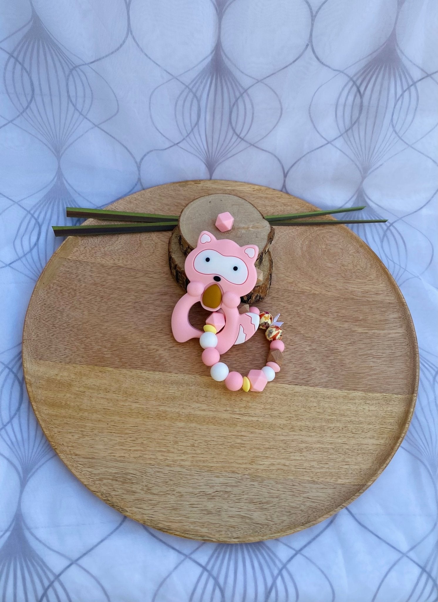 Anneau de dentition Raton laveur rose - Mamour Créa