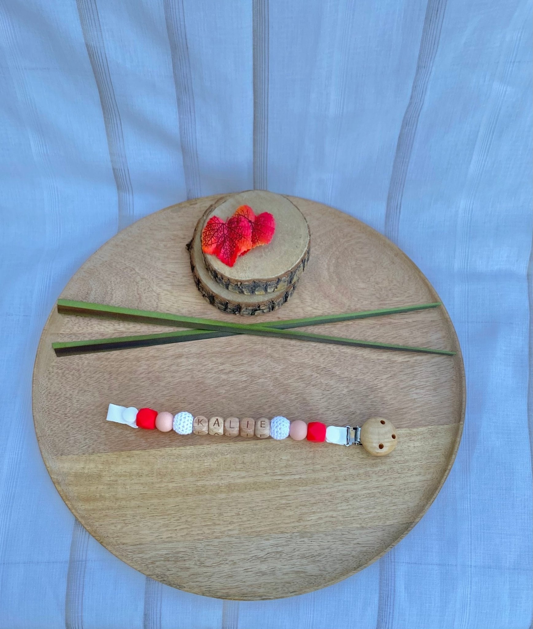 #Attache tétine bois et crochet# - #mamourcrea#